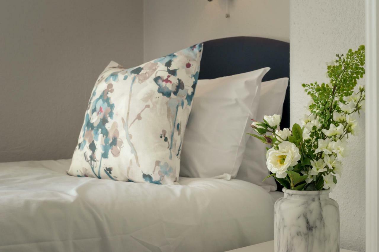 Anabelle'S Guest House Μπαθ Εξωτερικό φωτογραφία