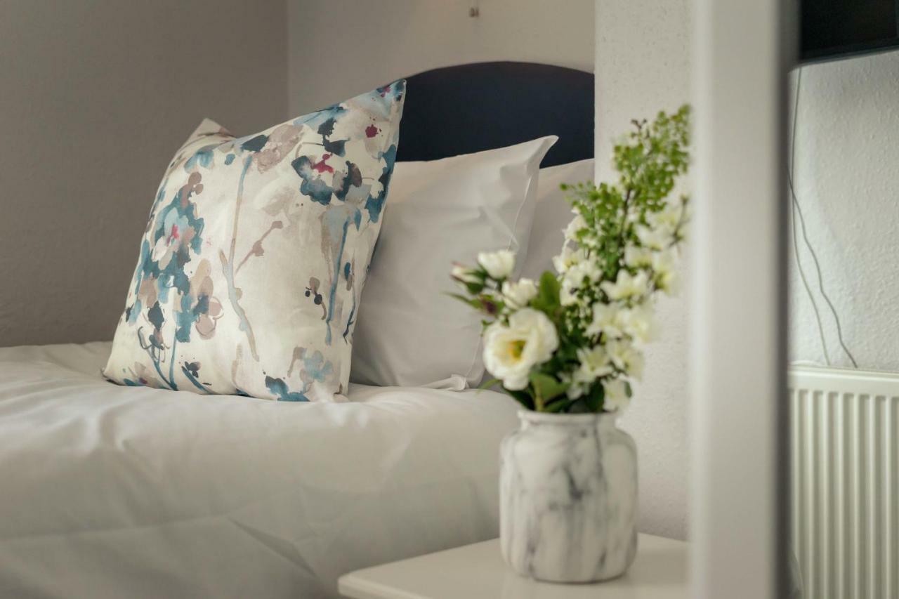 Anabelle'S Guest House Μπαθ Εξωτερικό φωτογραφία